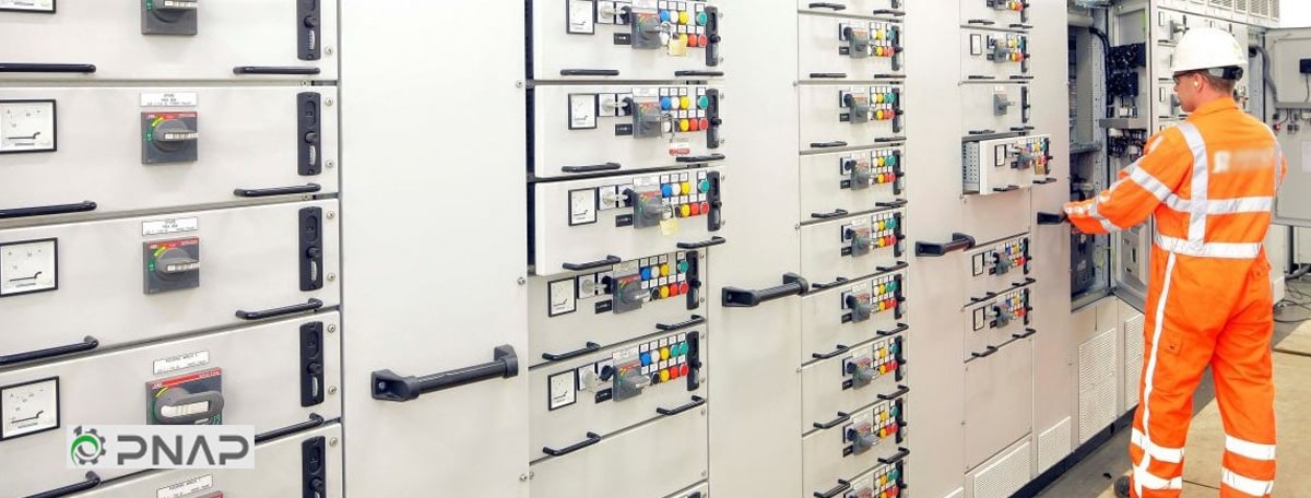 Providing industrial equipment and parts (3) نقش حیاتی تأمین تجهیزات و قطعات صنعتی در عملکرد کارخانه ها